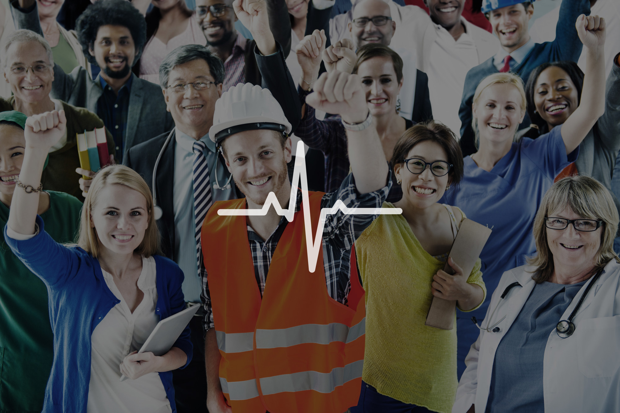 Profissional da PARAISOMED realizando exames de saúde ocupacional e medicina do trabalho, garantindo segurança e bem-estar para empresas e trabalhadores.